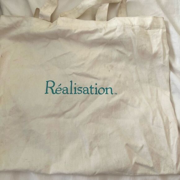 Realization par tote bag  - Picture 1 of 2